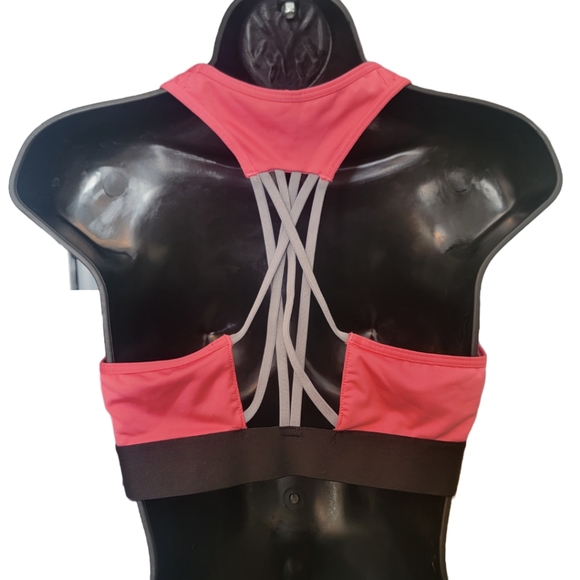✨️2/$20 Victoria's Secret Racerback Sports Bra in Pink Size L - Picture 2 of 2